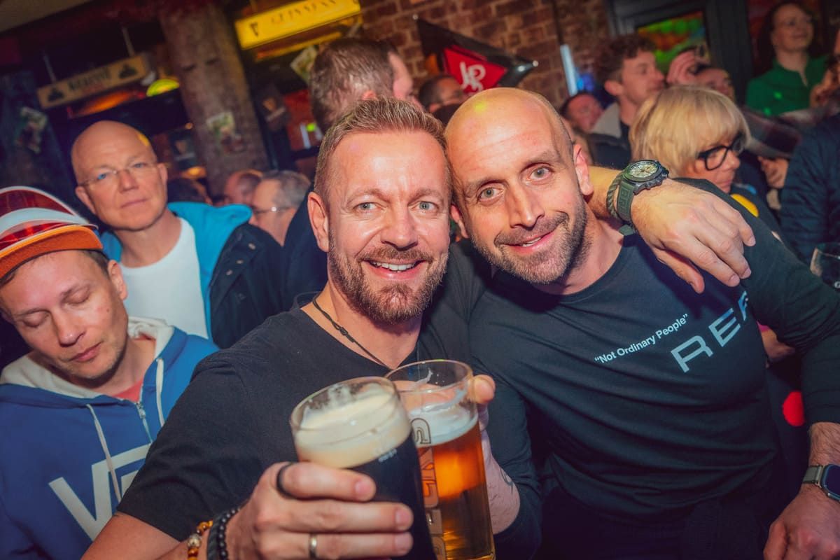 26.04.2024 Joan N# The Hammers